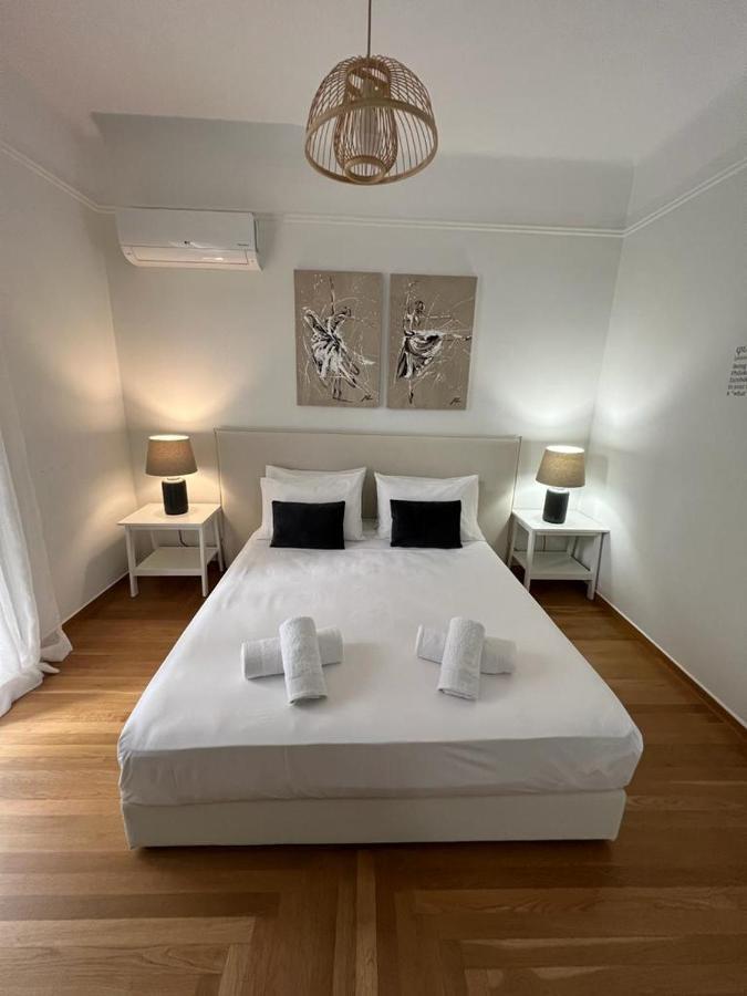 Vibrant Urban Getaway: Modern 1-Bedroom Near Bars, Parks, And Metro Athens Ngoại thất bức ảnh